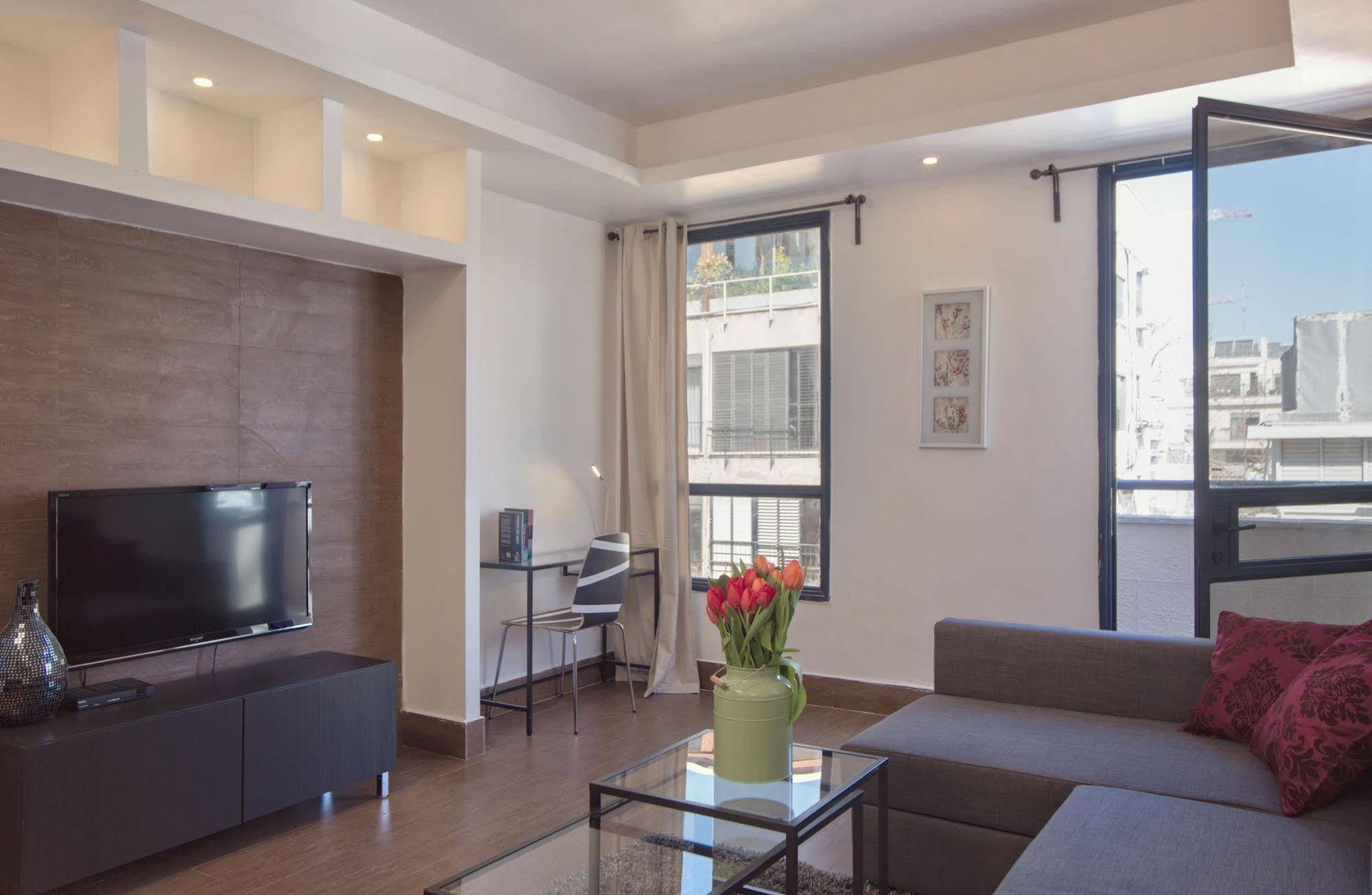 Shenkin Vilmar Apartments Tel Aviv Buitenkant foto
